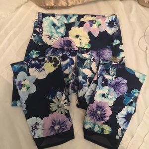 Old Navy Go-Dry SET (top XS/TP, bottom S/P)